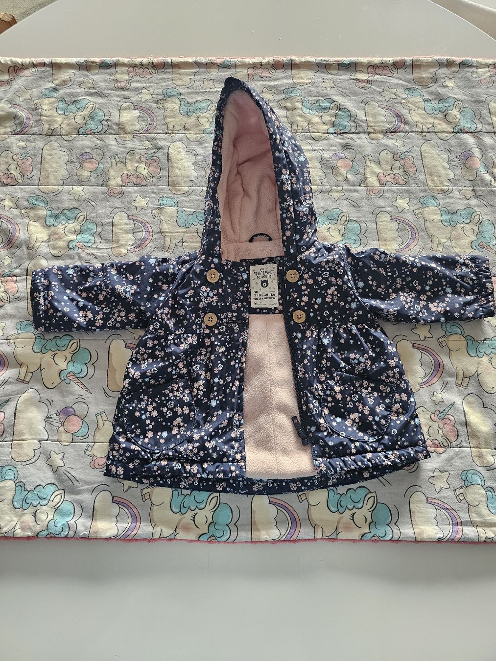 Jacken & Mäntel: Spring jacket 68 sm – Gebraucht aus Genève von Tanyapa