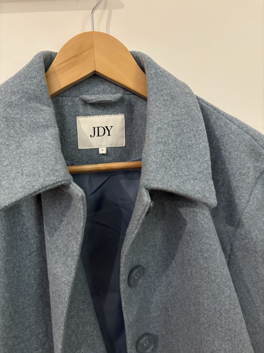 Jacken: Neue hellblaue Übergangsjacke Grösse S – Neu und originalverpackt aus Luzern von Qazwsx 2