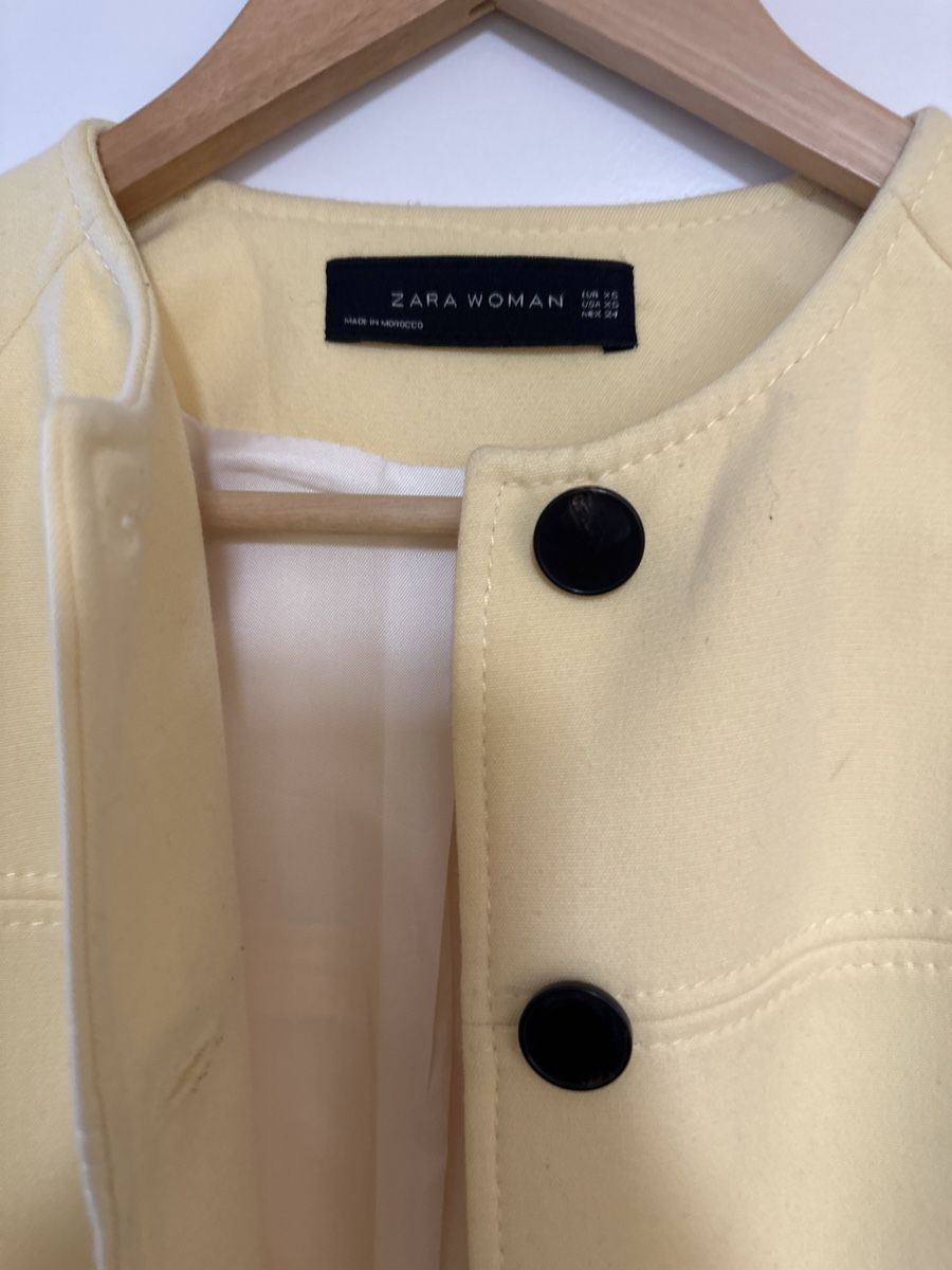 Zara Cappotti: Mäntel von Zara – Usato da Volketswil venduto da Sina008 1