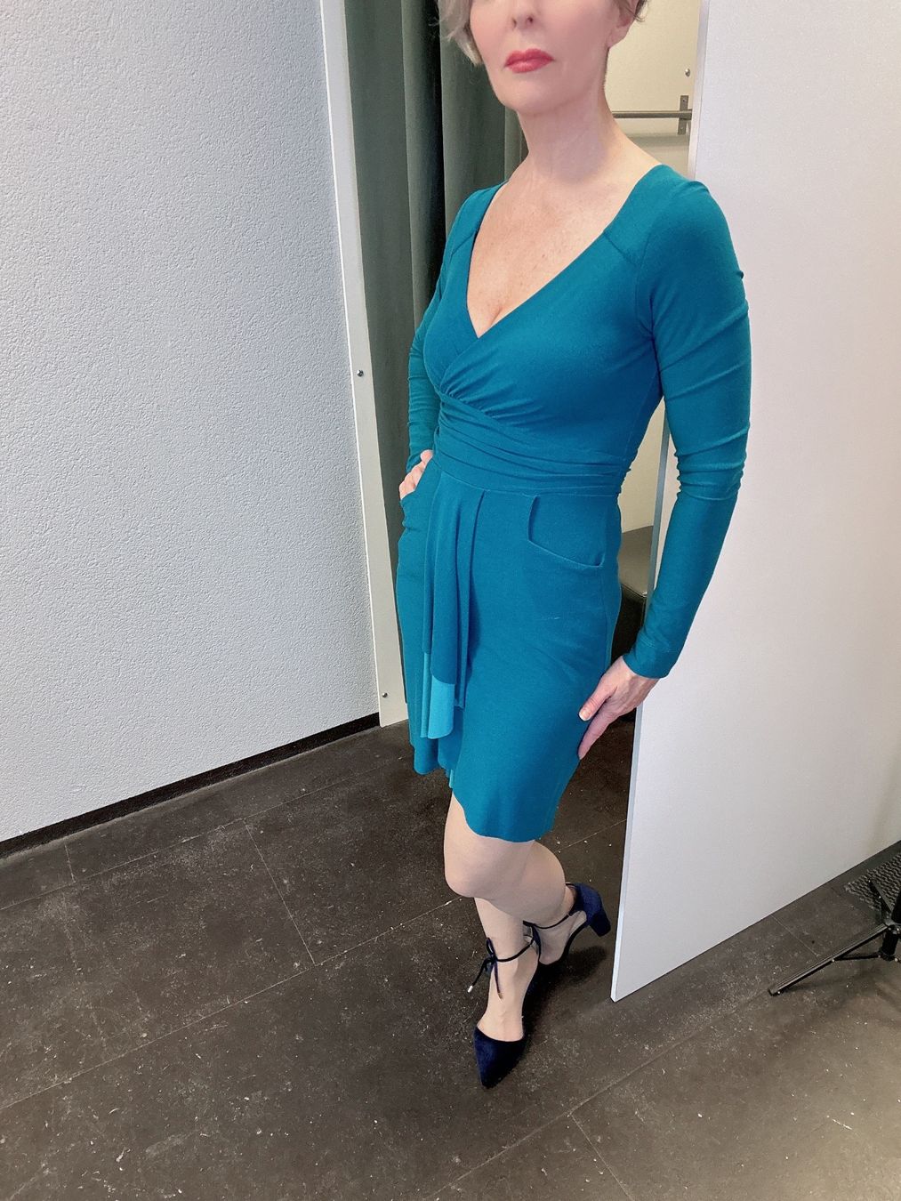 Twinset Vestiti: Ein hübsches Kleid von TWIN SET – Nuovo e nell'imballaggio originale da Bern venduto da MyPlaceFashion 2