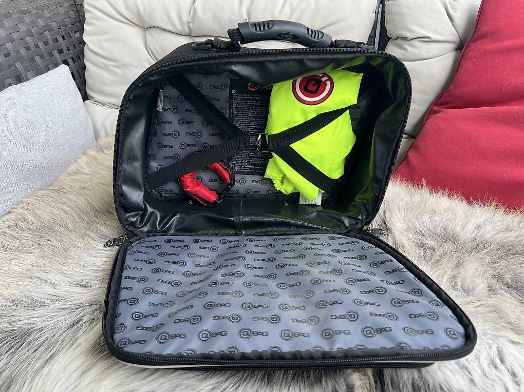 Valises de voyage: Sacoches de selle moto Q bag – D'occasion à St-Prex par  3