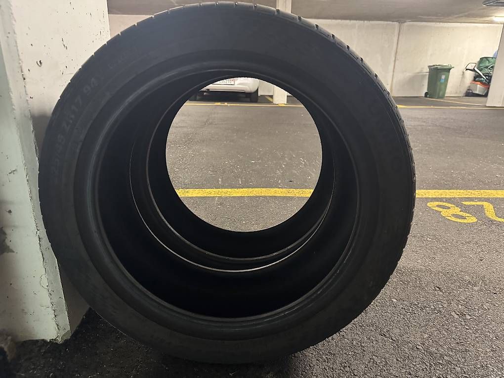 Kumho Pneus & Kompletträder: Reifen – Gebraucht aus Oensingen von haj_7kmm 1