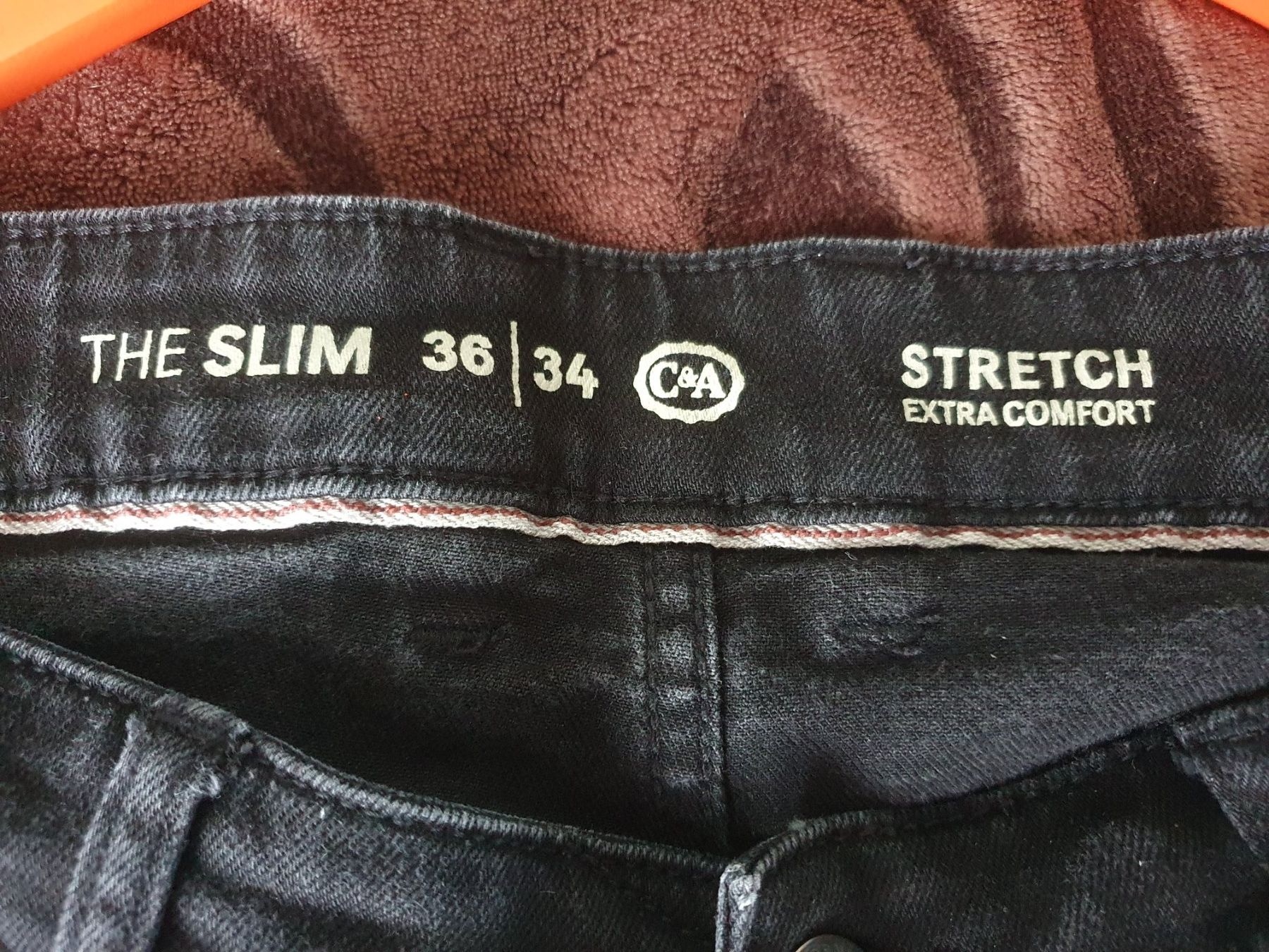 C&A Jeans: schwarze Jeans Grösse 36/34 – D'occasion à Kloten par Jomali 2