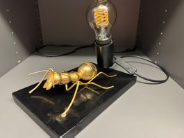 Tischlampe Ameise