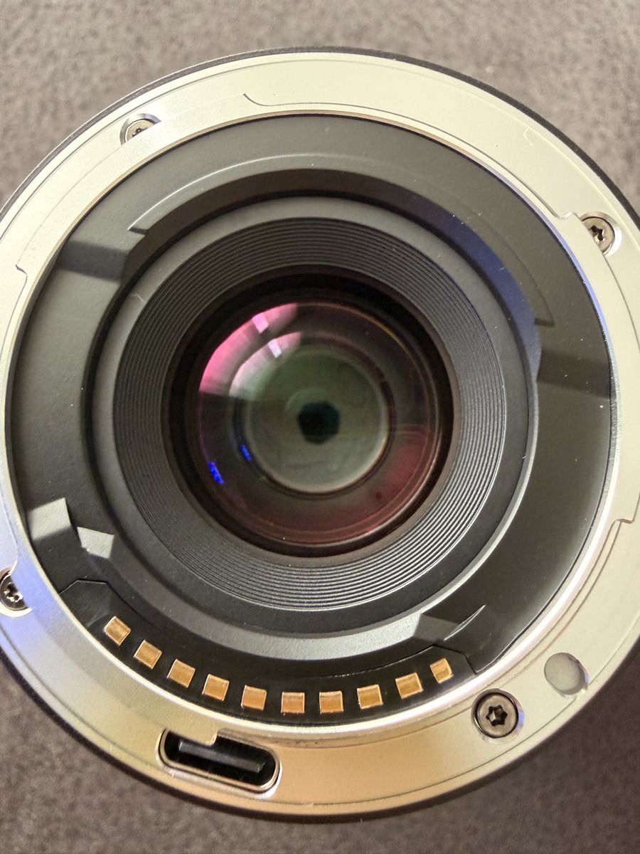 Viltrox Objectifs: Viltrox 20mm f2.8 Sony E-Mount – D'occasion à Winterthur par R2D_Y7C 2