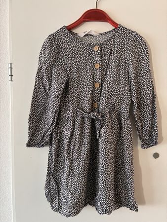 Tolles Kleid Gr. 110, H&M