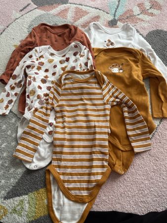 Body neonato C&A 5 pezzi taglia 80 