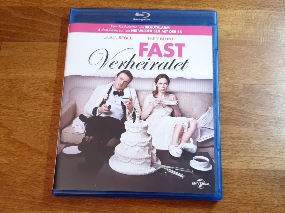 Tutti i DVDs: Fast verheiratet (2012) – Usato da Pfungen venduto da Whitie