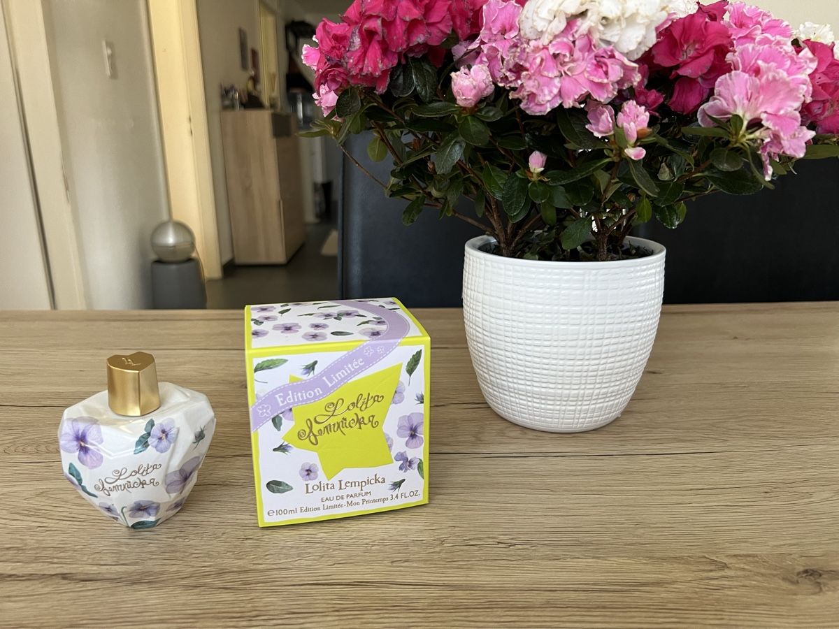 Profumi & Eau de Toilette: Parfum Lolita Lempicka Edition Limitée 100ml – Nuovo e nell'imballaggio originale da La Chaux-de-Fonds venduto da GabrielaKlein 3