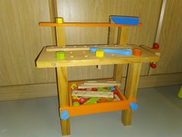 Holzwerkbank für Kleinkinder, inkl. Werkzeuge