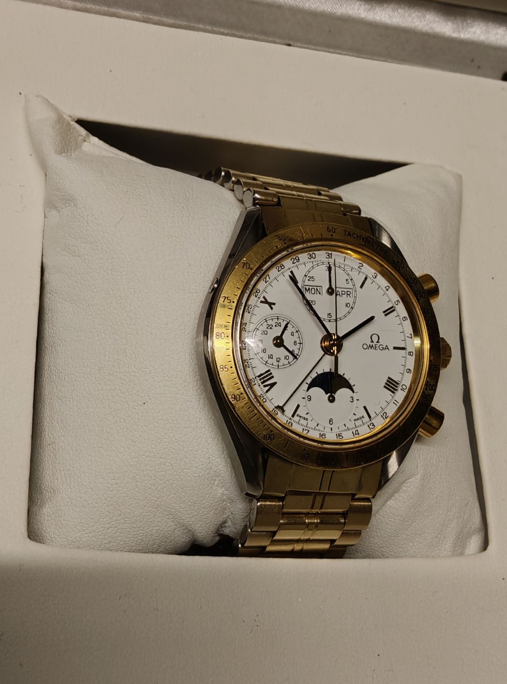 Omega Orologi: Omega Speedmaster 18k Phase  Lune 39MM Cadran Blanc – Usato da Boll venduto da BollArtAntik 2