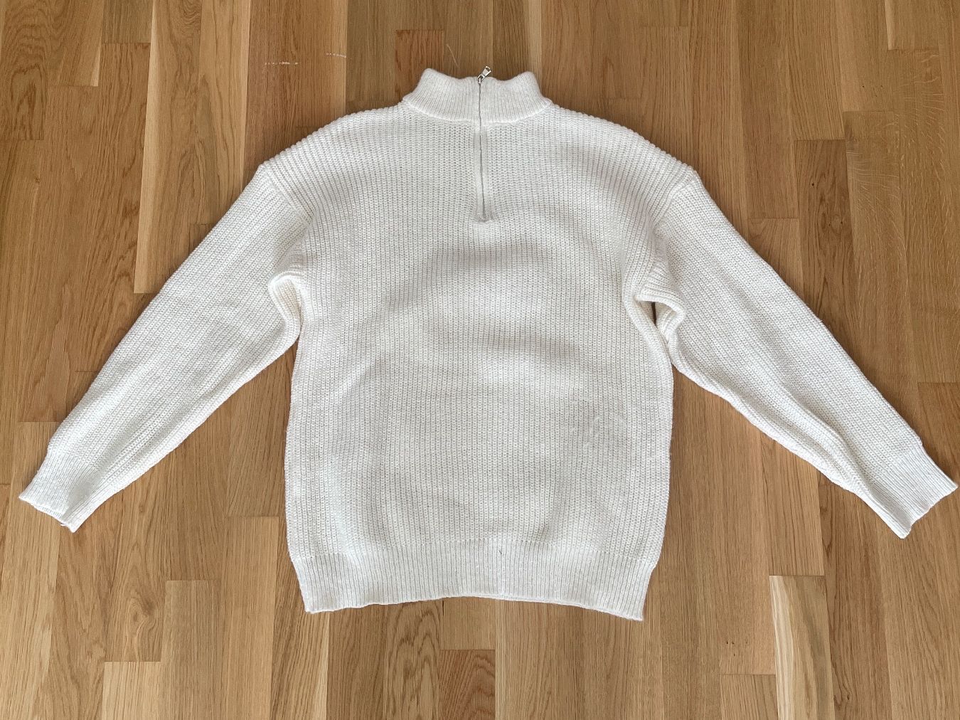 Pullover & Sweatshirts: Half zip Strickpullover dick weiss 100% Cotton – Gebraucht aus Kriens von T0YDARIAN