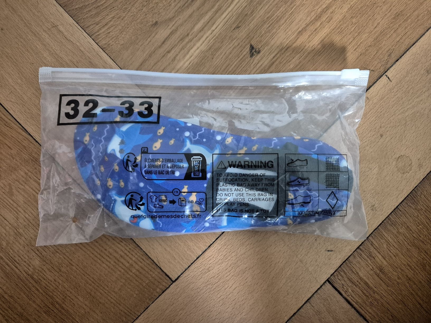 Scarpe per ragazzi: Kinder Badeschuhe Gr. 32-33 ab 1.- – Nuovo e nell'imballaggio originale da Zürich venduto da patilamour 3