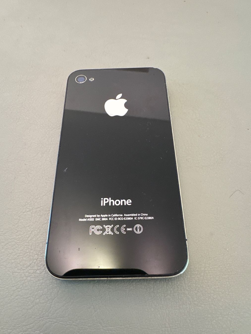 Apple Telefoni cellulari / Smartphones: iPhone 4 / 4s – Difettoso da Adliswil venduto da Busys 1