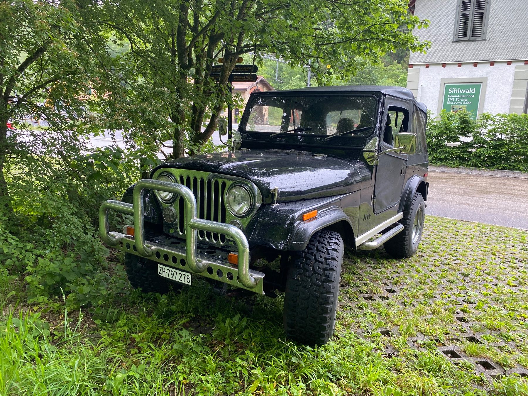 Jeep Autos: Jeep CJ7 4.2l Sechszylinder – Gebraucht aus Wetzikon ZH von Hunter2015