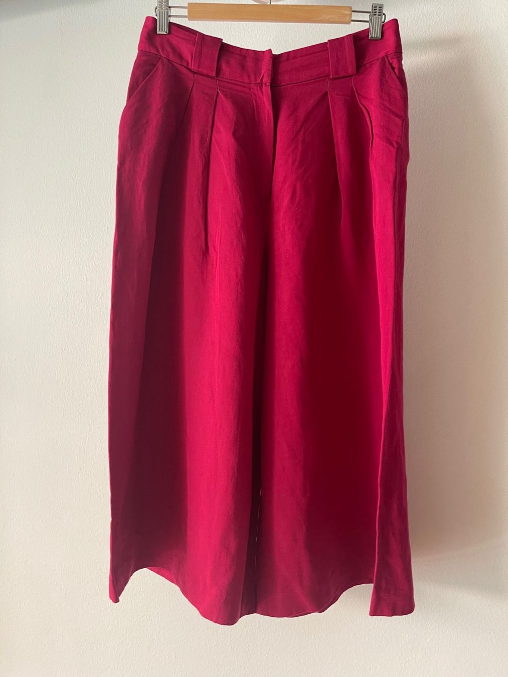 Pantaloni: UTERQUE Culottes Gr. M-L – Usato da Basel venduto da PinkPong