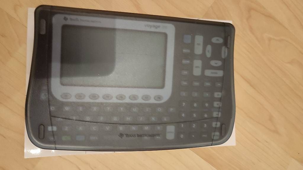 Texas Instruments Calcolatrici tascabili: Texas Instruments TI-89 Titanium Voyage 200 – Usato da Gisikon venduto da san_lb6w 1