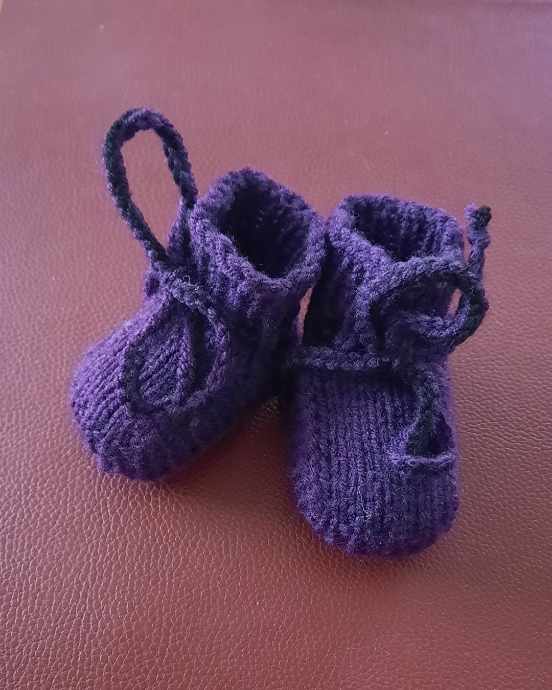 Calze per bambini: Babysöckchen Babyschühchen – Nuovo (secondo la descrizione) da zufikon venduto da braemestaender01