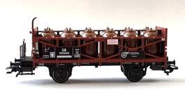 Märklin 47390-01 DB Säuretopfwagen mit Bremserbühne VTG
