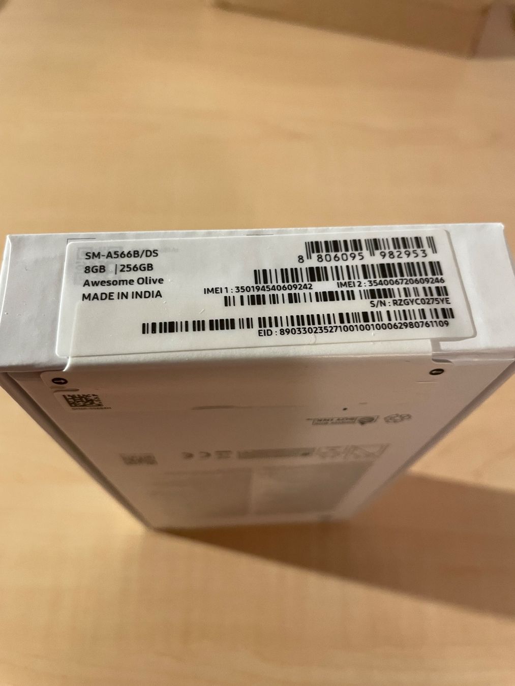 Samsung Telefoni cellulari / Smartphones: Samsung Galaxy A56 256GB – Nuovo e nell'imballaggio originale da Studen BE venduto da Pescatore3 1