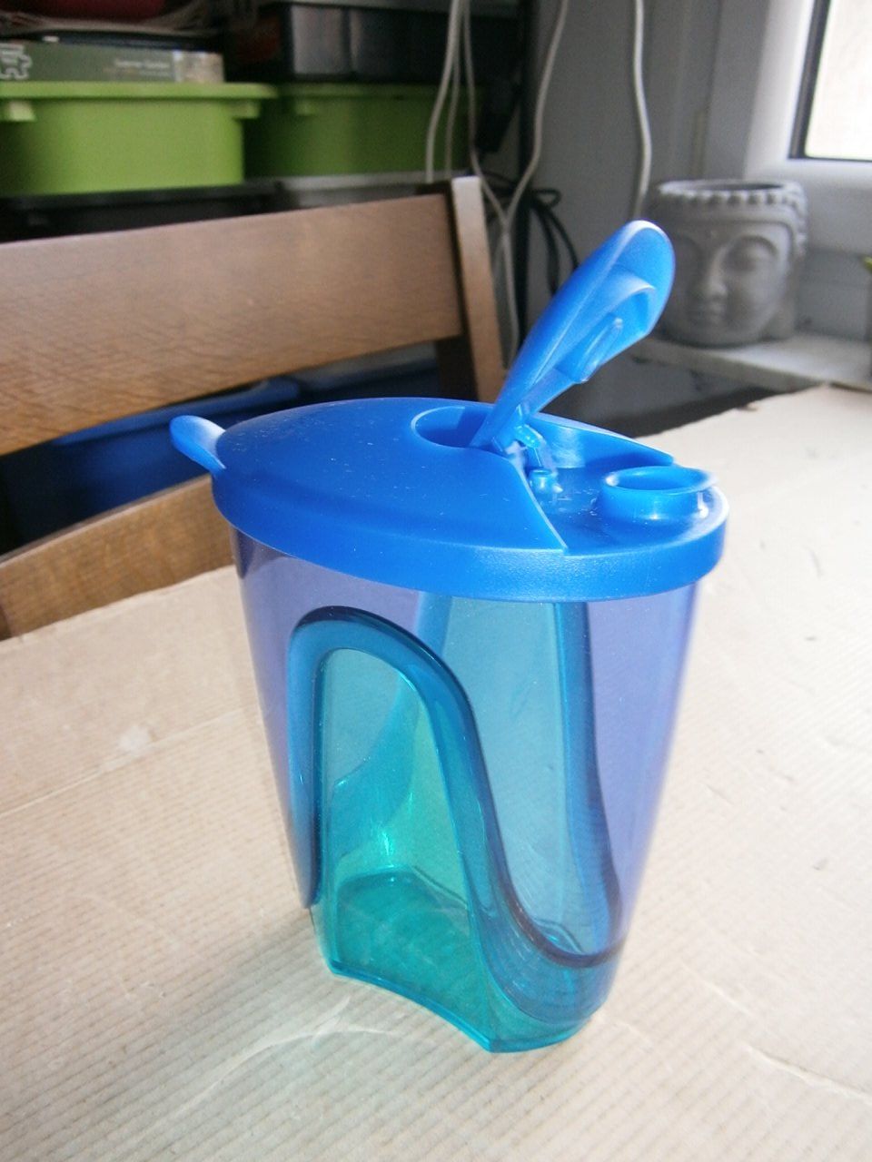 Tupperware Contenitori & Simili: Tupperware 1 Stück mit Deckel Kruglein – Usato da Pratteln venduto da 66werni 1