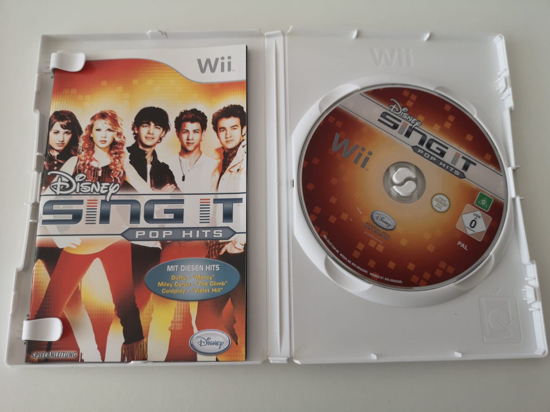 Nintendo Giochi: Disney Sing it Pop Hits (Wii) – Usato da Herisau venduto da Seyashop1 1