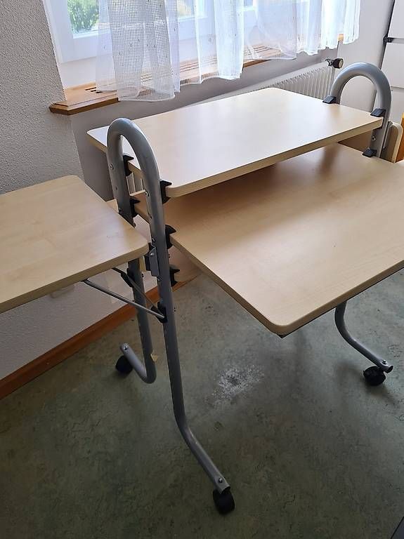 Scrivanie: Schöner Computer Tisch – Usato da Lengnau BE venduto da Itfreakch 2