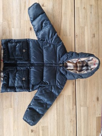 Doudoune Burberry enfant, taille 2 ans, comme neuve!