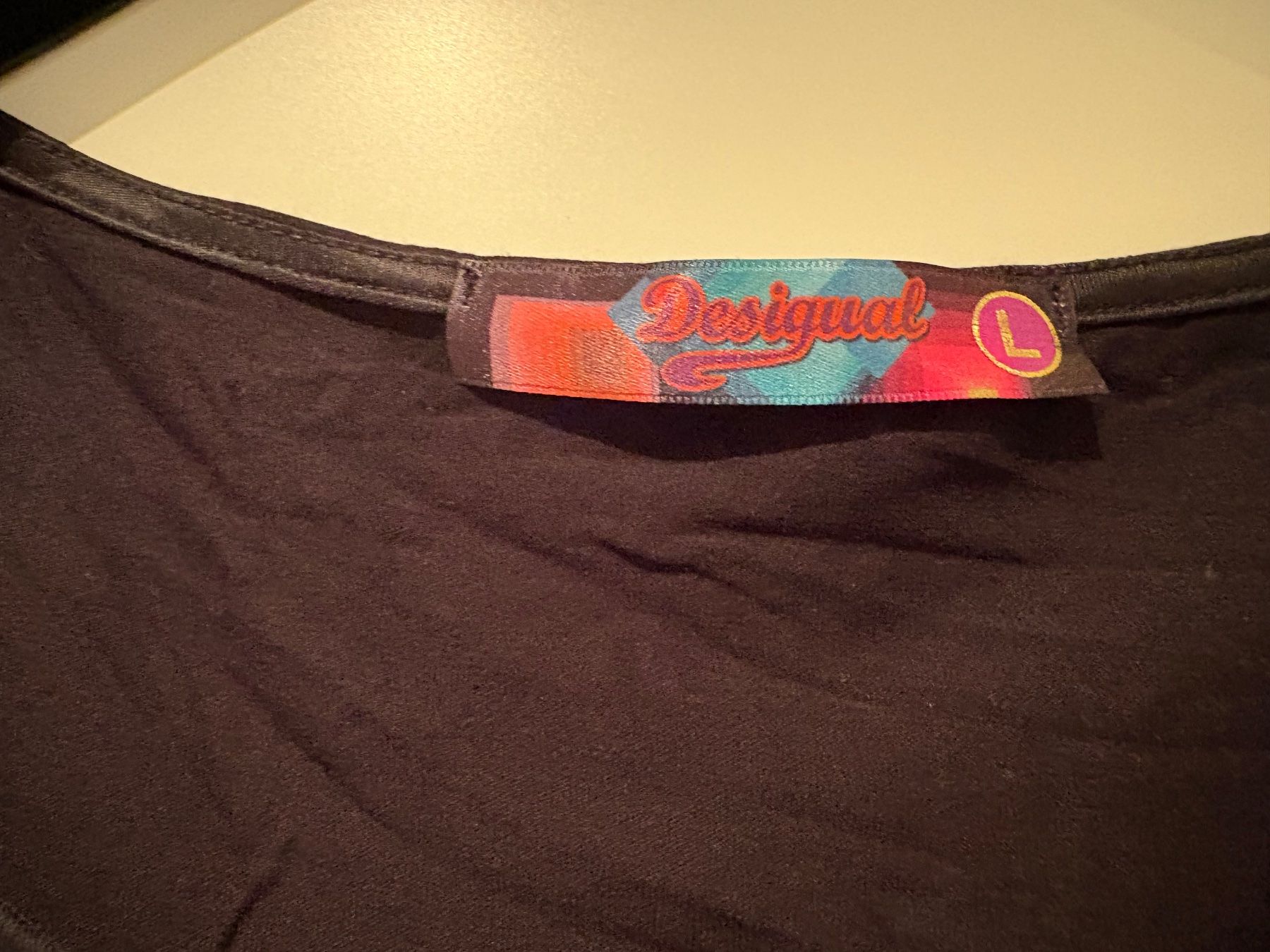Desigual Top: DESIGUAL Top - Size L – Usato da Muzzano venduto da Sidney_3 1