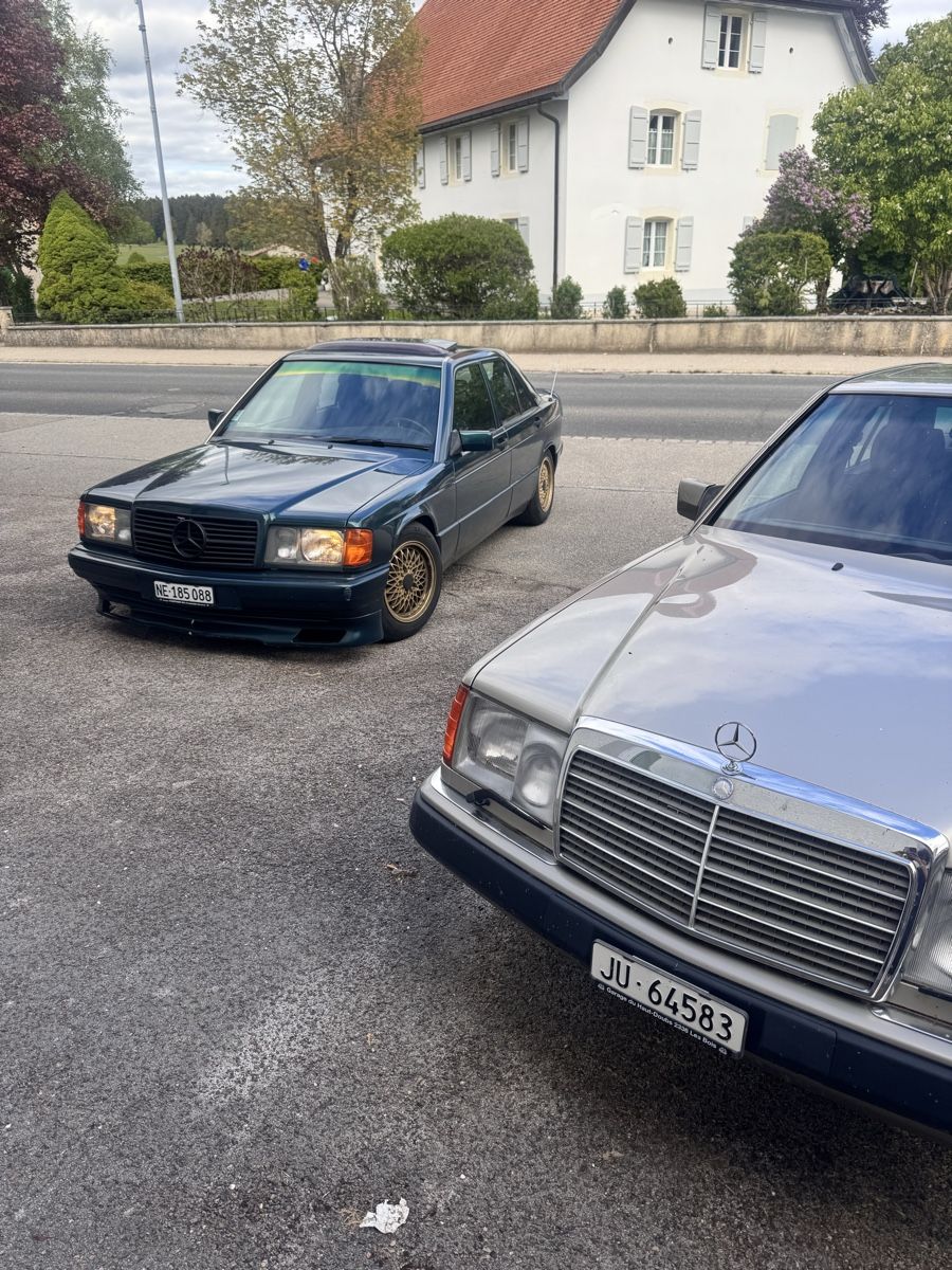 Mercedes-Benz Autos: Mercedes 190E – D'occasion à La Cibourg par gen_y292 4