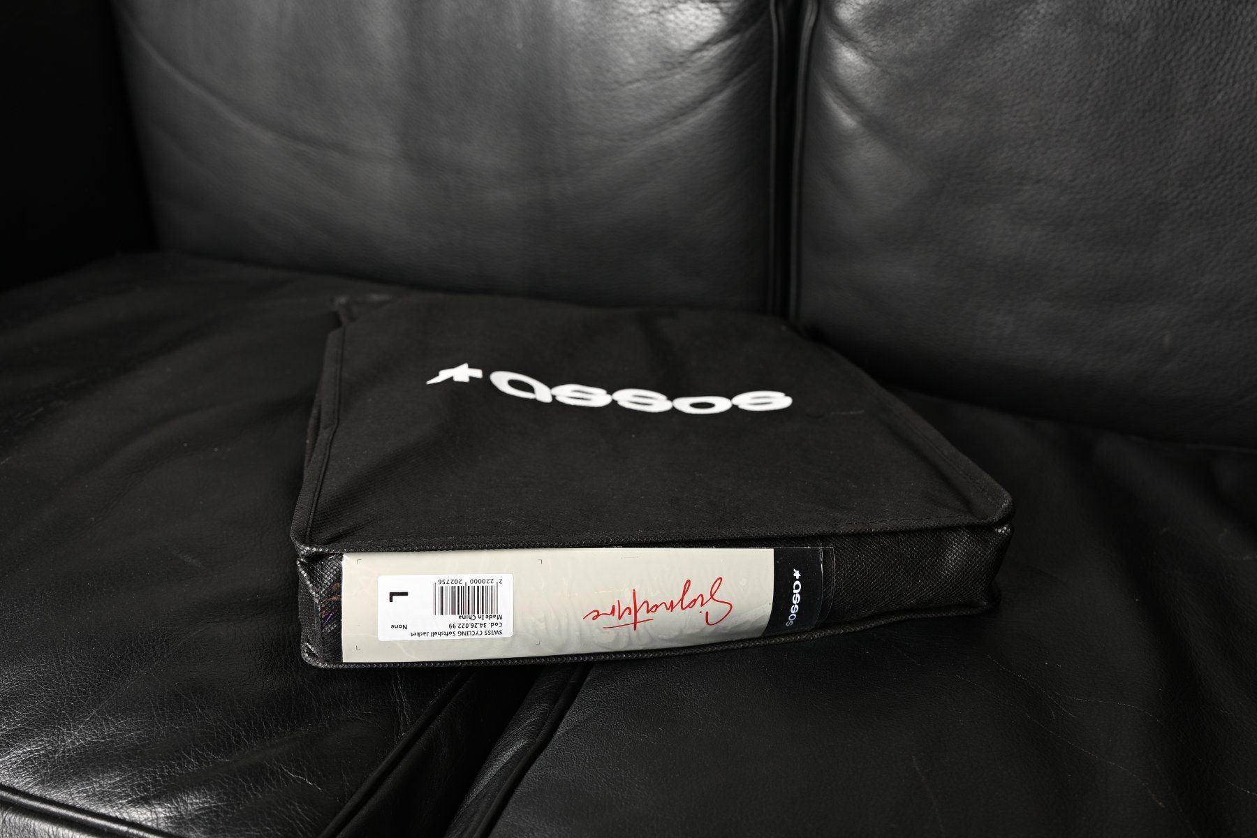 Assos Giacche: Swiss Cycling Assos Softshell Jacket Gr. L, neu & original – Usato da Lengnau BE venduto da riodac 2