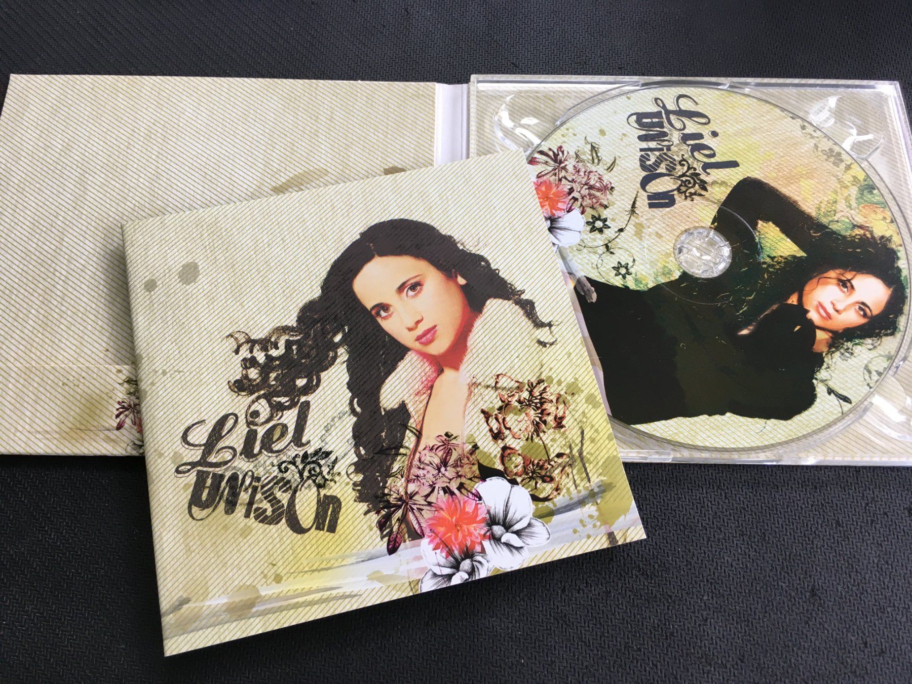 CDs: Liel - Unison -CD- – D'occasion à St.Gallen par MedienJoe 1