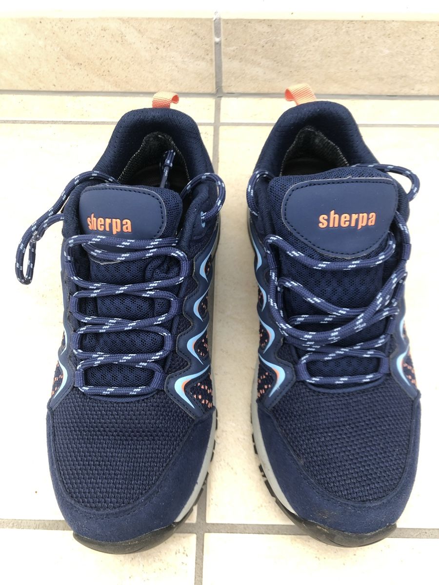 Sherpa Scarpe da donna: Scarpe trekking Sherpa – Usato da Losone venduto da Simona25