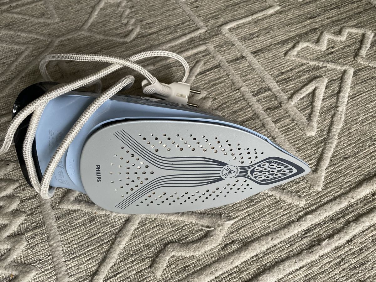 Philips Ferri da stiro: Used Iron – Usato da Zürich venduto da gia_f6rq 3