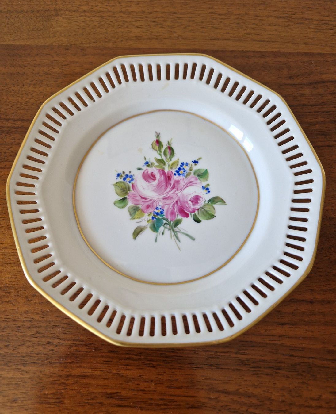 Piatti: Teller mit Blumenmuster, 2 Stück – Nuovo (secondo la descrizione) da Bern venduto da Antikbatik 7