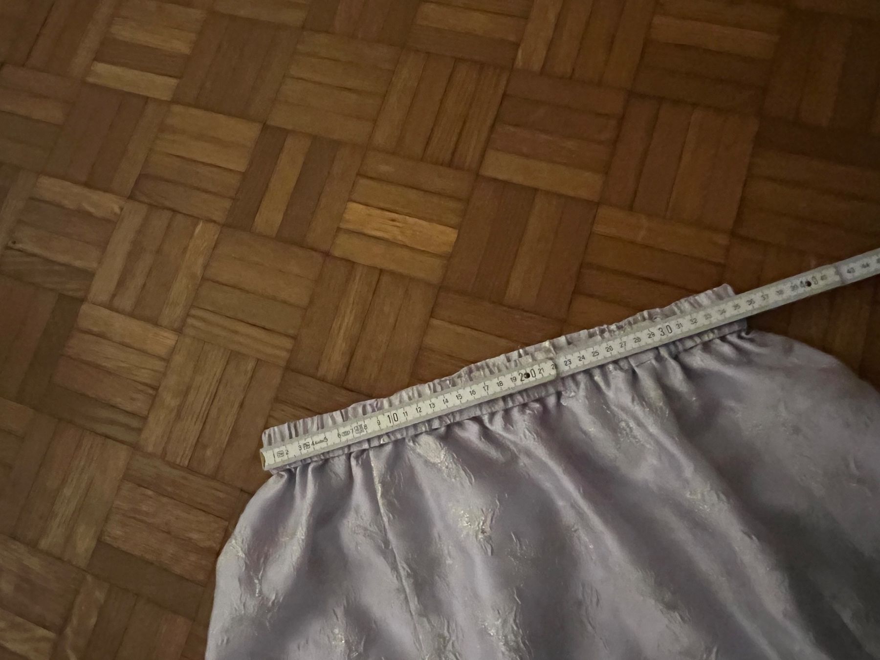 Monki Gonne: MONKI lila Midirock Midijupe Gr. S – Usato da Zürich venduto da MrsWollishofen 7