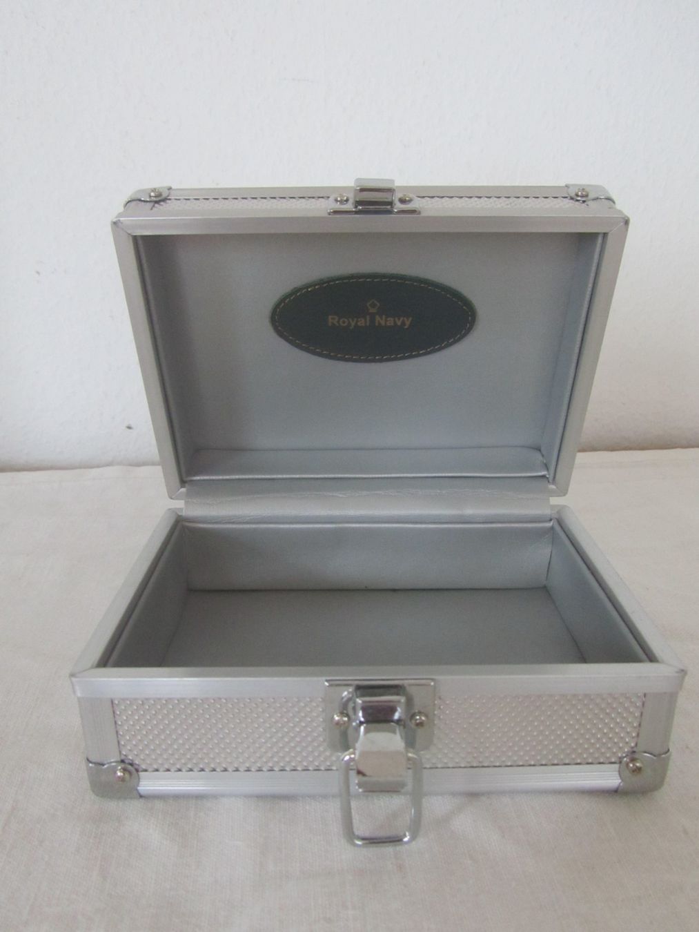 Reisekoffer: Mini Alu-Koffer, silber, Royal Navy – Gebraucht aus Seengen von mikelele 3