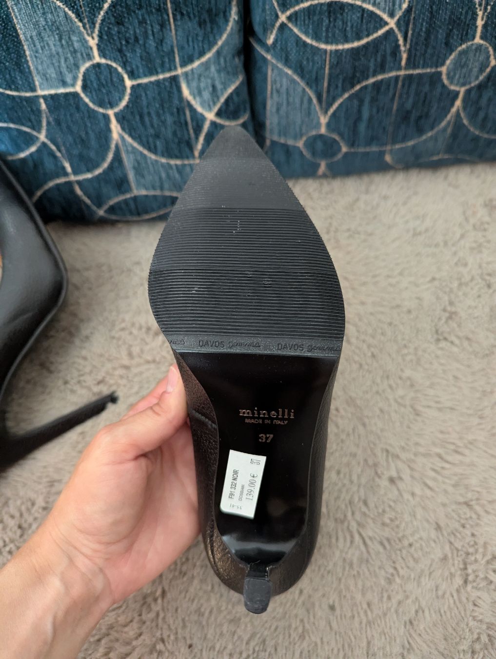 Scarpe da donna: escarpins Minelli 37 – Nuovo (secondo la descrizione) da Montreux venduto da dem_gyt9 5