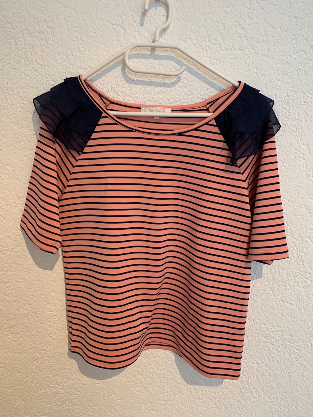 T-shirt: Lyn Around Shirt Gr. S – Usato da Fislisbach venduto da KolibriSecondhand