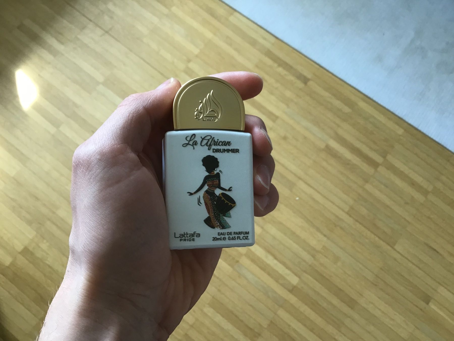 Lattafa Profumi & Eau de Toilette: La African Drummer Lattafa 5ml – Usato da St. Gallen venduto da Silvio_Parfum