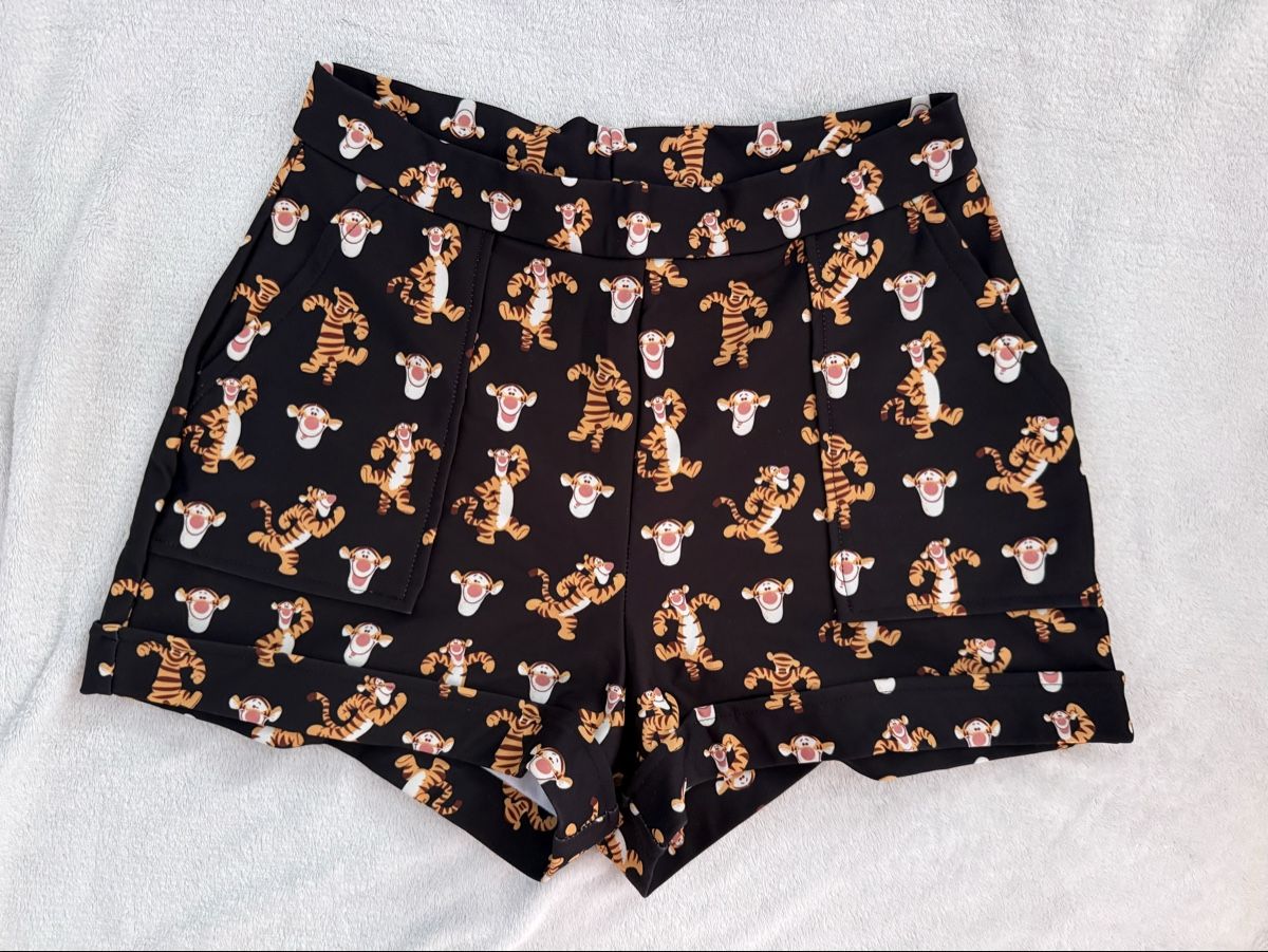 Hosen: Tigger Shorts – Neu (gemäss Beschreibung) aus Steffisburg von laura_bazinga