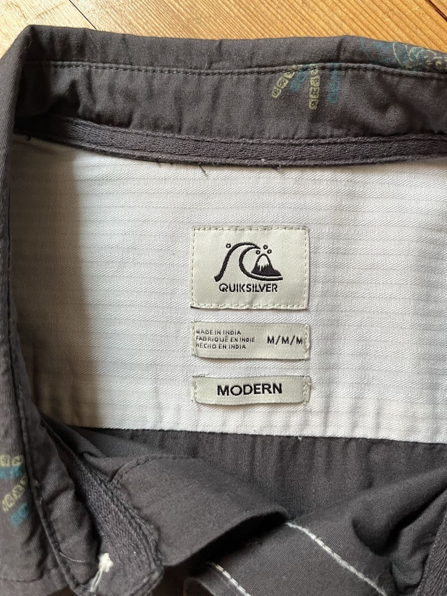 Quiksilver Camicie: Vintage Kurzarmhemd von QUICKSILVER – Nuovo (secondo la descrizione) da Inkwil venduto da RetrOhyeah_Schweiz 1
