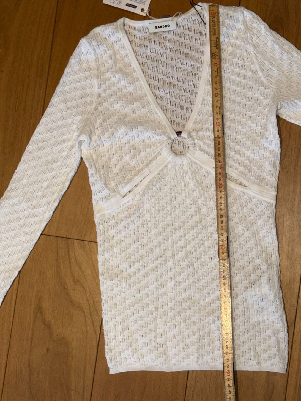 Sandro Top: New Sandro cut-out top - S – Nuovo e nell'imballaggio originale da St-Sulpice VD venduto da juhdu 3