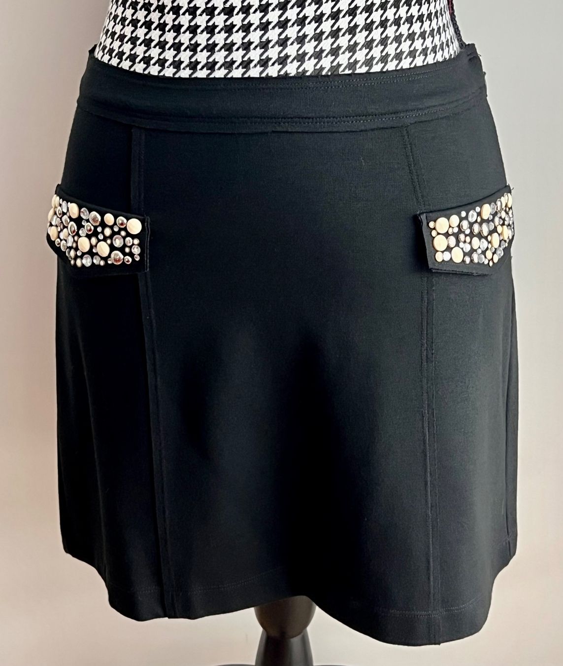 Moschino Röcke: Love Moschino Jupe, Grösse 34 – Gebraucht aus Bergdietikon von pinkerton13 5