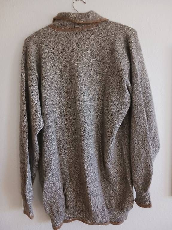 Maglioni & Felpe: Pullover L 100% Akpaka – Usato da Riedholz venduto da bri_fr7s 2
