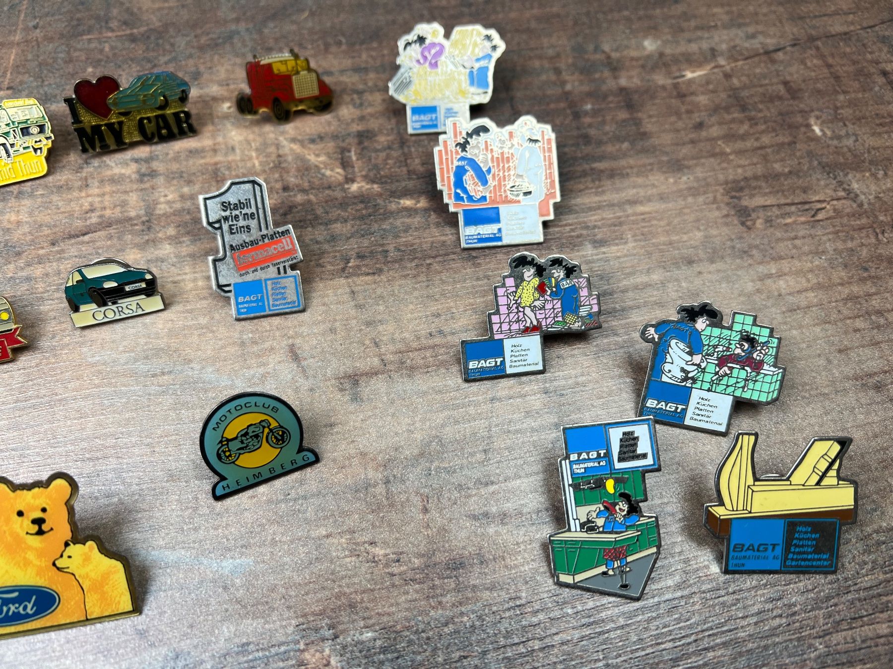 Spille & Fermagli: Pin Sammlung Auto Marken etc. 1 – Usato da Hallau venduto da R.R.91 2