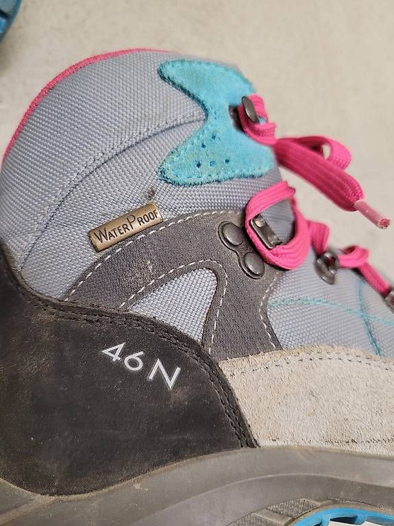 Schuhe für Mädchen: Kinderwanderschuhe 46N waterproof (Gr.35) – Gebraucht aus Münchenbuchsee von Lightning11 1