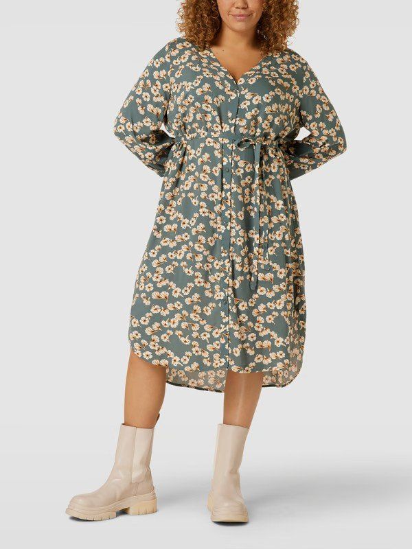Only Vestiti: Robe Only Taille 46 – Nuovo (secondo la descrizione) da Vevey venduto da cestpasfaux