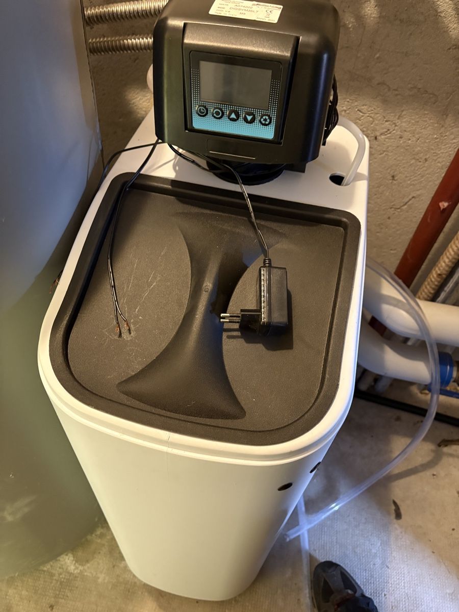 Sanitari: Euro Acque Water Softener (2023) - like new – Nuovo (secondo la descrizione) da Gingins venduto da Kakakia