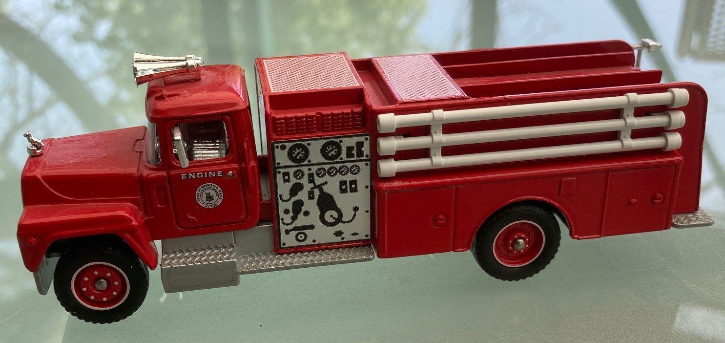 Solido Modellautos: Mack Feuerwehrauto Solido – Neu und originalverpackt aus Wolfhausen von signat 2